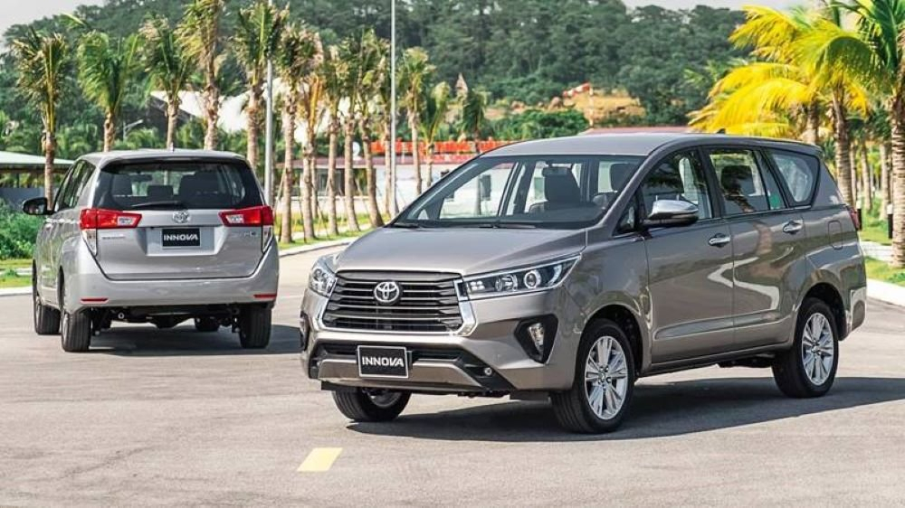 Thuê xe đi 12 cảnh chùa ở Bình Dương